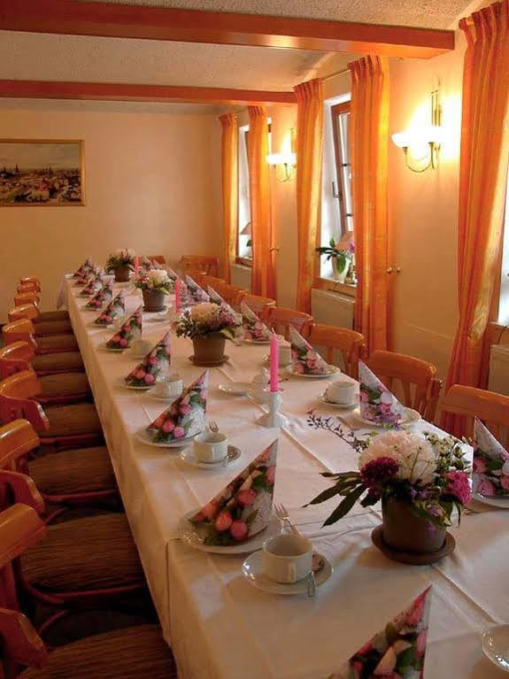 Hotel Garni Sonnenhof Reichenberg  Esterno foto